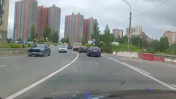 Александр Волков неделю назад