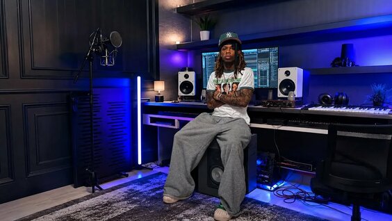 AStudio YouTube