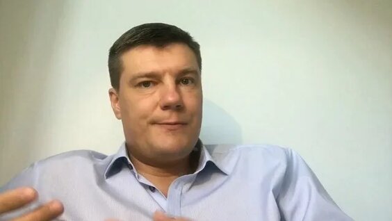 Максим Киселев месяц назад