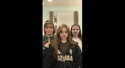 Милана Хаметова VK Видео