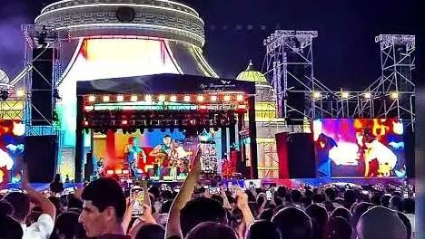 Мот YouTube